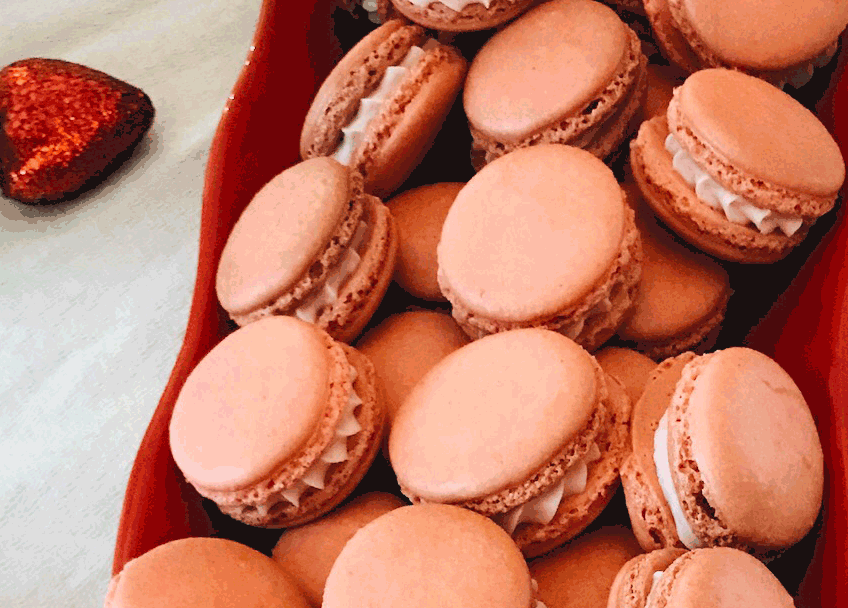 Strawberry Butter Cream Macaroons